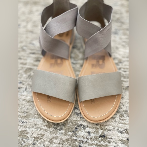 Sorel Ella II Sandals Womens Size 8.5 Eva Footbed Leather Ash Brown - Picture 1 of 6